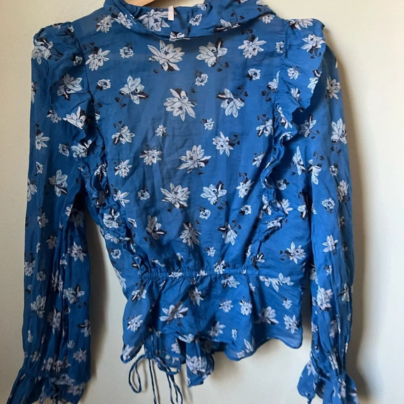 Free People Amanda wrap top ruffle detail blouse in blue, size medium - Picture 3 of 5
